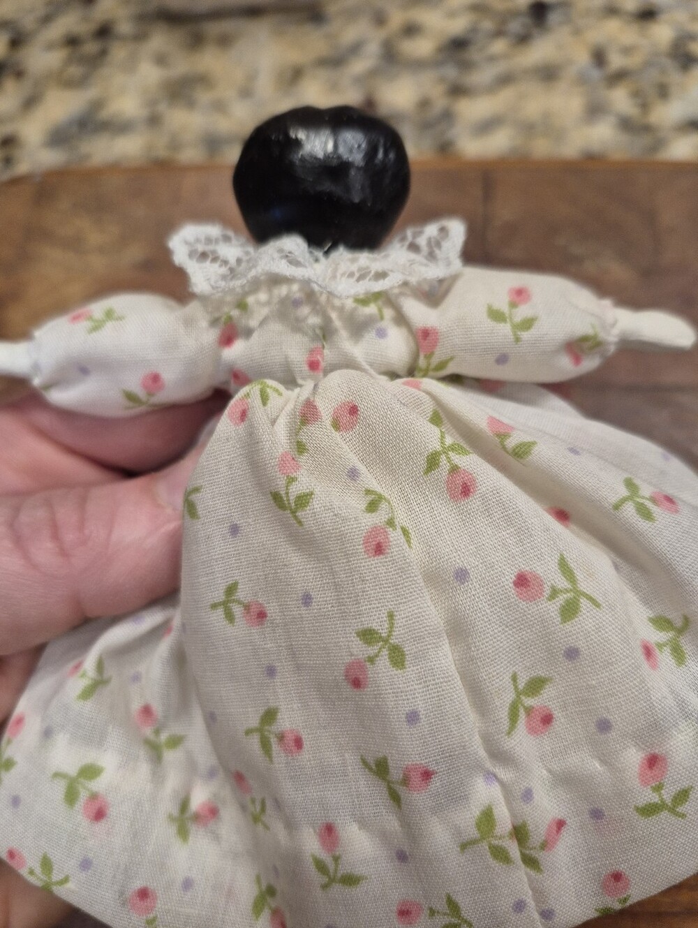 Vintage 1940s Ruth Gibbs Doll - Picture 5 of 6